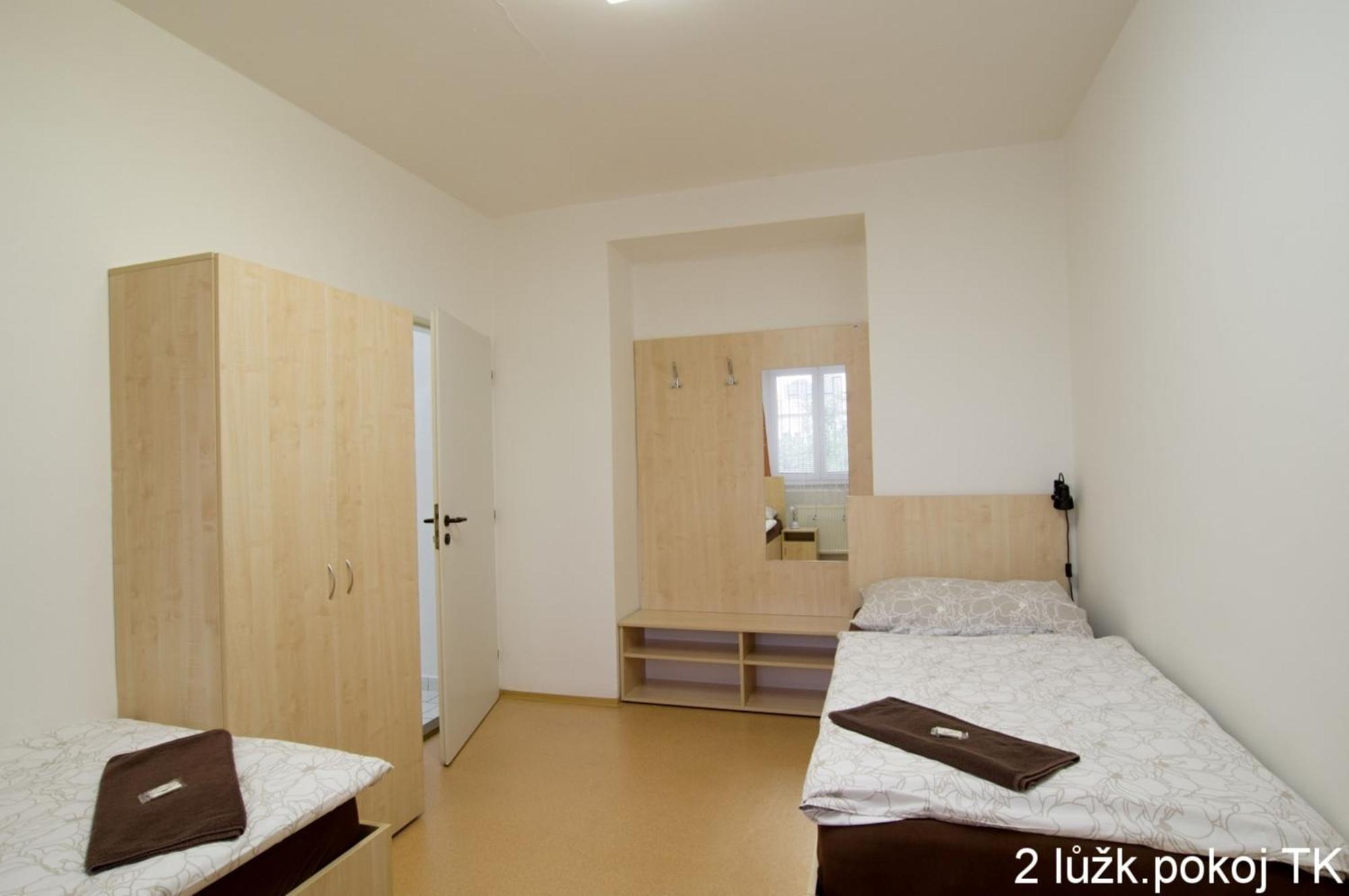 Tauferovy Koleje Hostel Brno Buitenkant foto